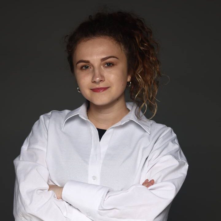 KATE
SENKO